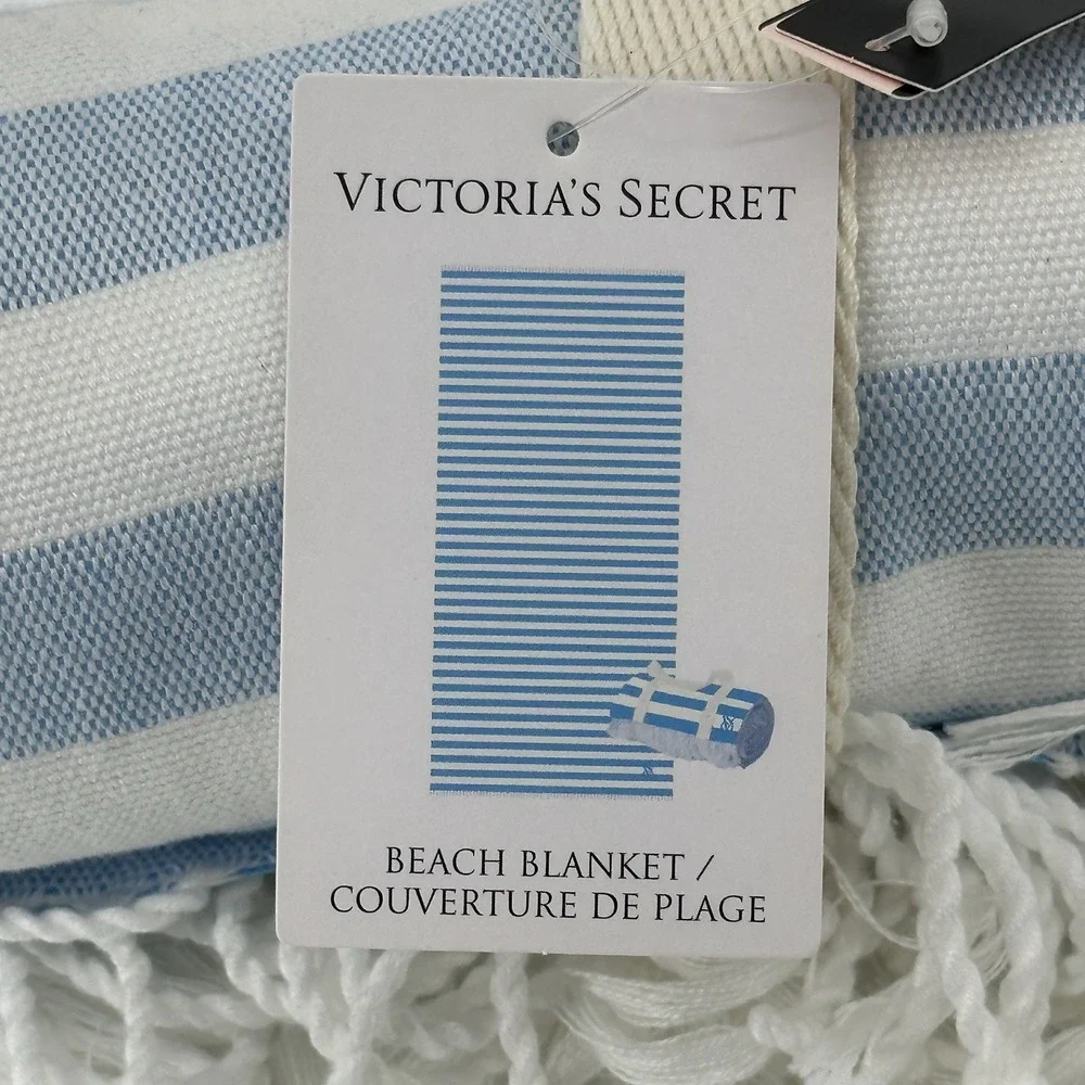 Victoria Secret Beach Blanket Blue White Stripe Fringe Tassels 34 x 64 Fold Up